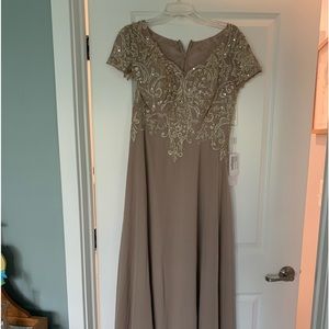 Formal Long Dress I’m 5,6”, perfect length